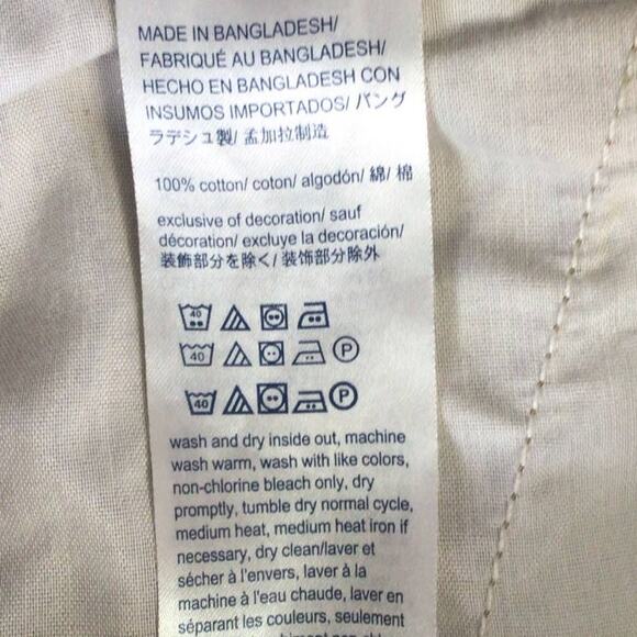 Tommy Hilfiger Cargo Shorts size 40 - Picture 5 of 10